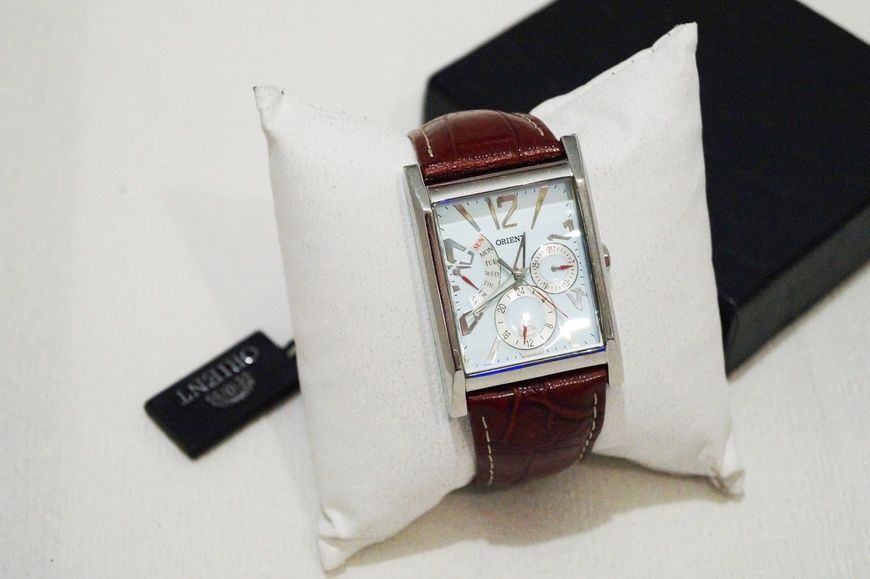 Чоловічий годинник Orient FUUAA003W0 4М/1157 фото