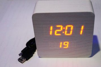 Електронний годинник LED Wooden Clock VST-872 Білий, настільний годинник 6VST/8721r фото
