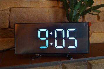 Електронний настільний дзеркальний LED-годинник DT-6507 білий підсвітка 65071 фото